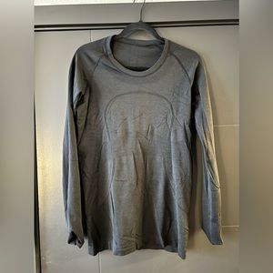 LULU LEMON LONG SLEEVE